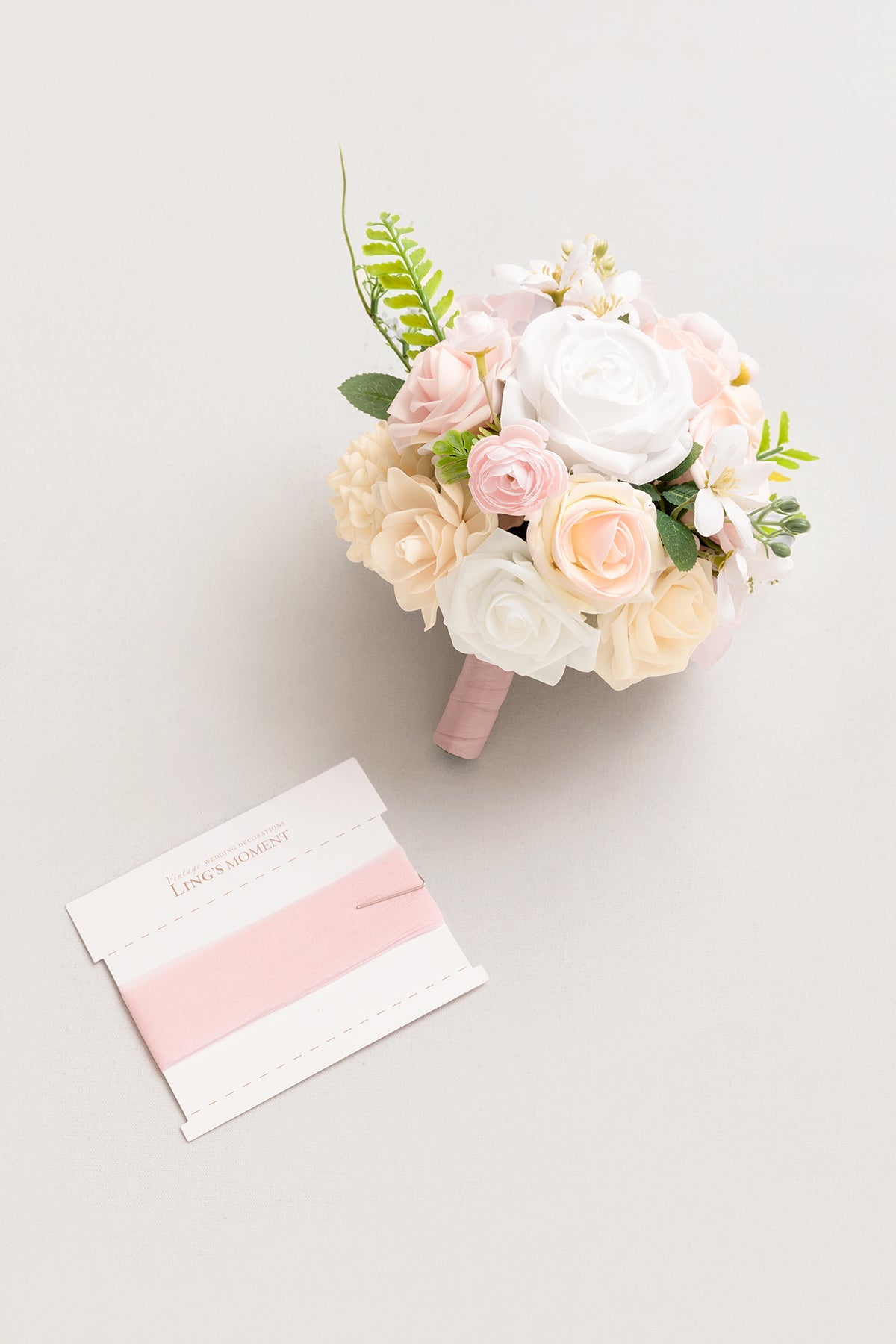 Round Bridesmaid Bouquets in Blush & Cream (Set of 1)