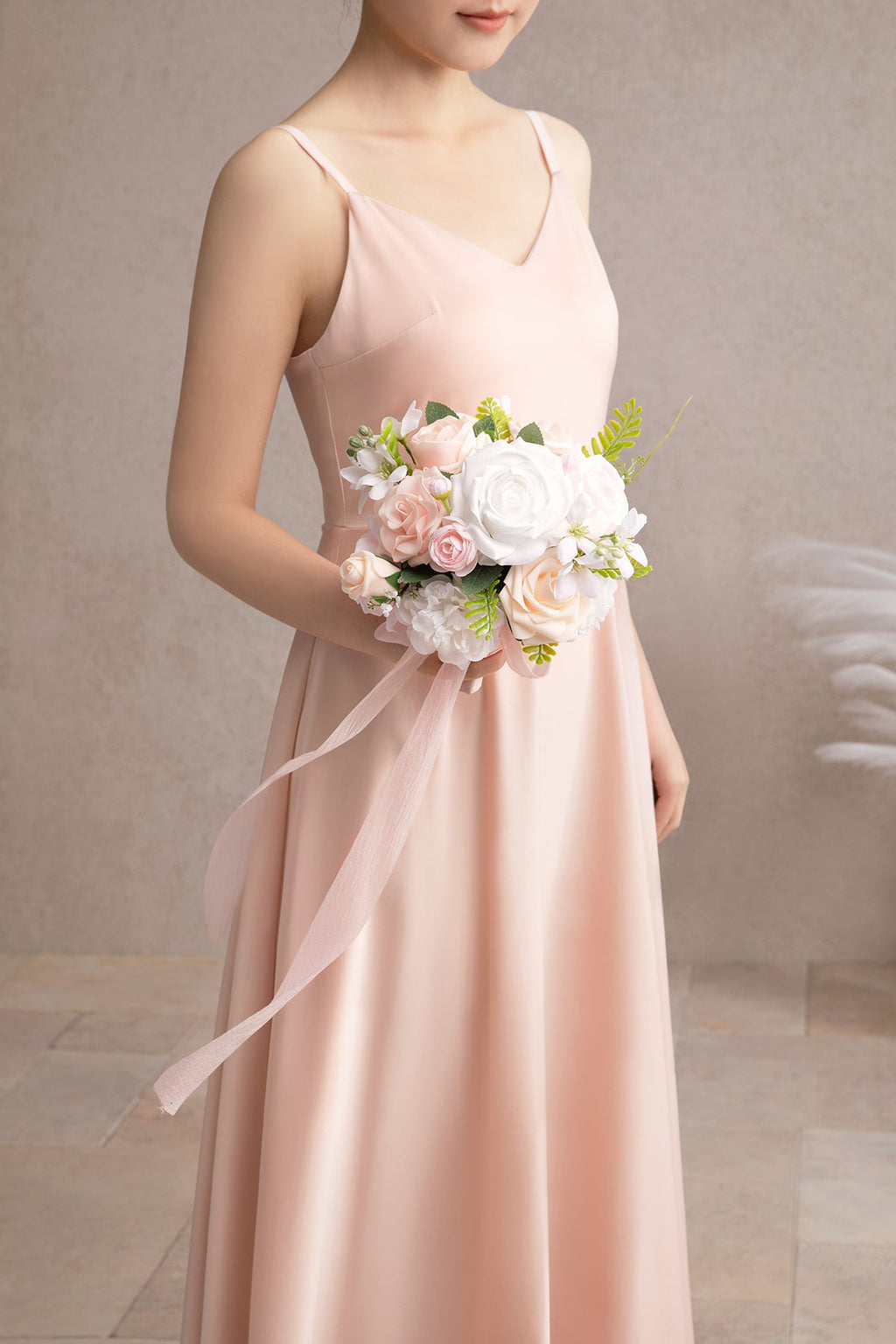 Round Bridesmaid Bouquets in Blush & Cream (Set of 1)