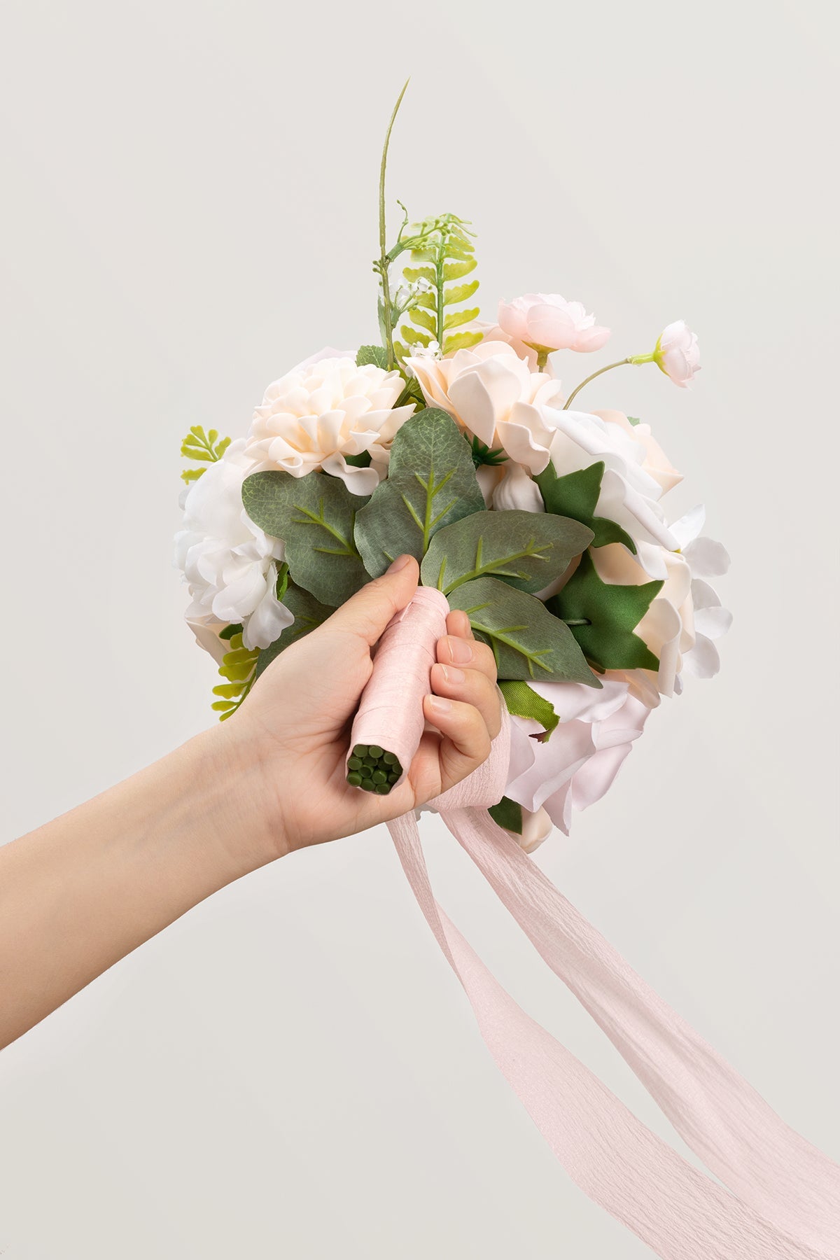Round Bridesmaid Bouquets in Blush & Cream (Set of 1)