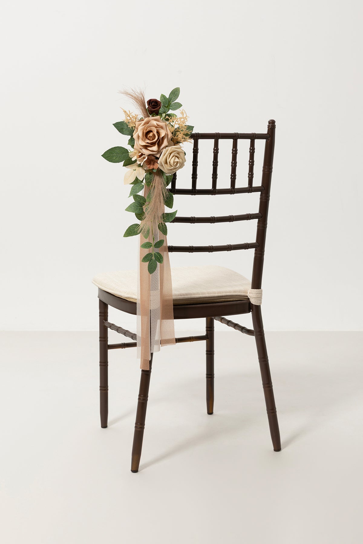 Aisle & Chair Decor in Set of 8