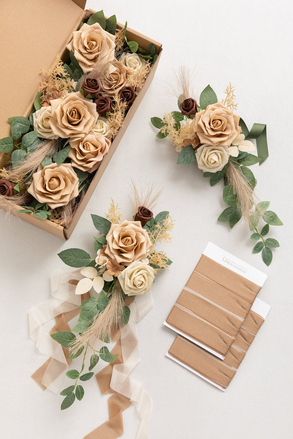 Aisle & Chair Decor in Set of 8