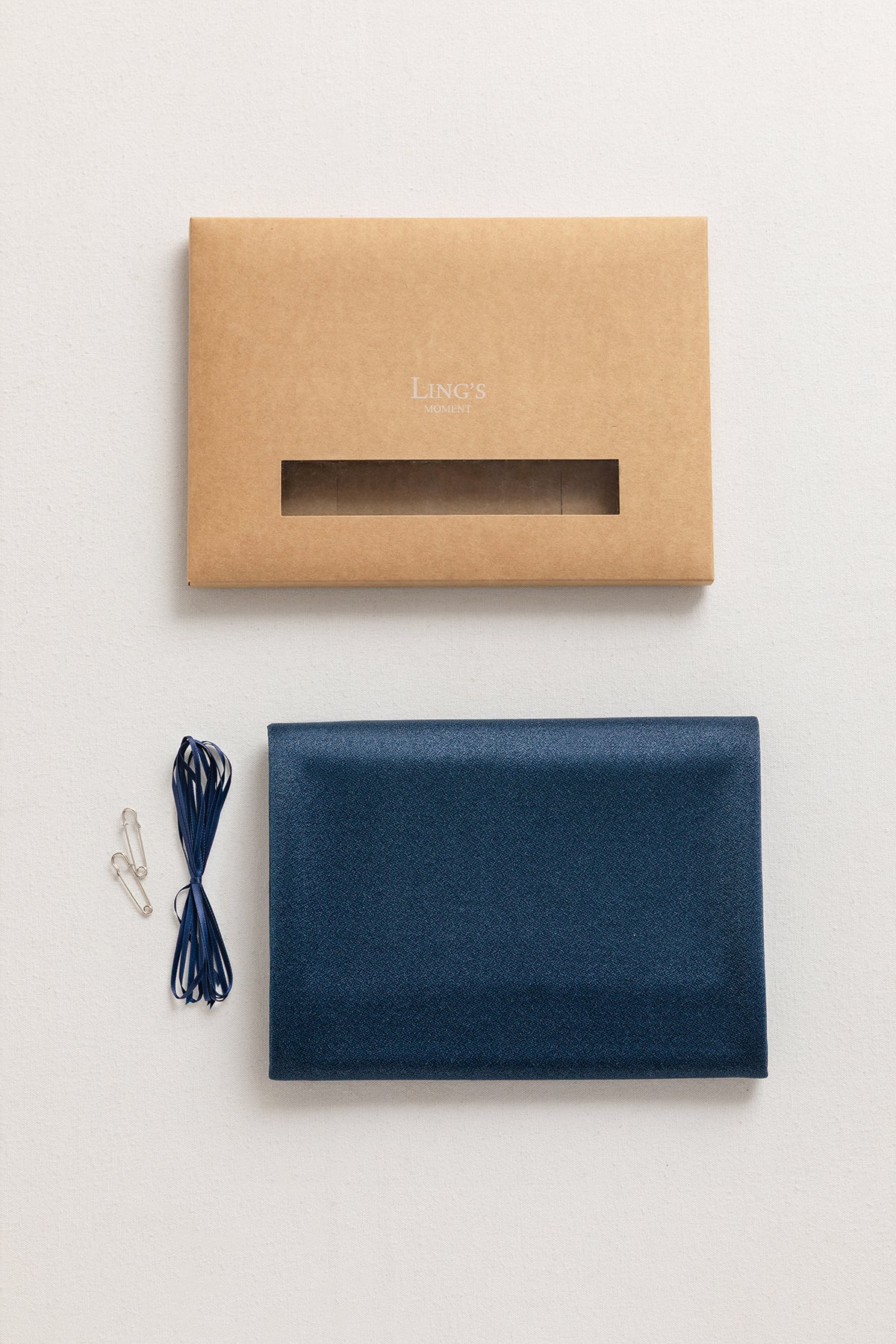 Table Runners in Burgundy & Navy (29" w x 14ft)