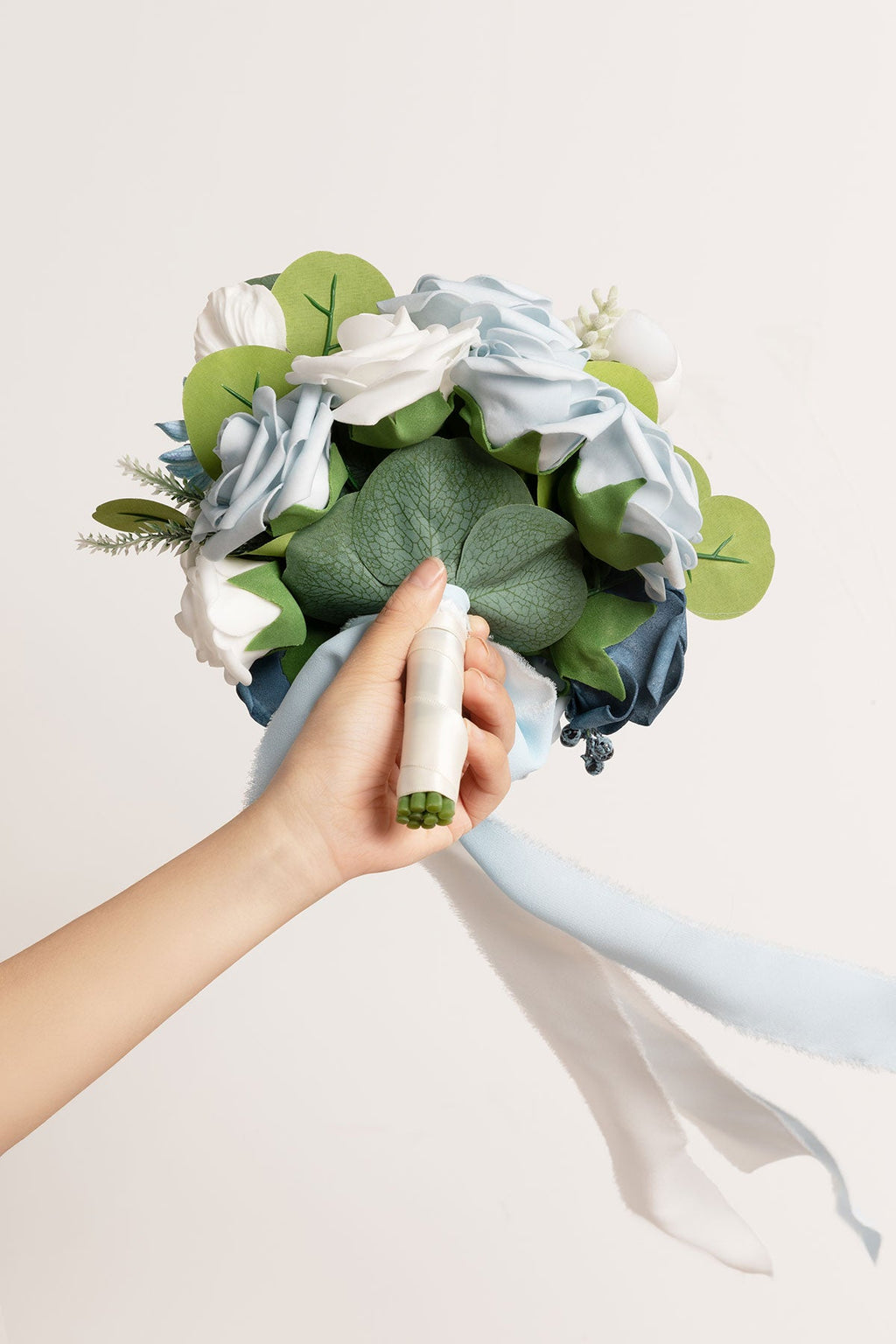 Maid of Honor & Bridesmaid Bouquets in Romantic Dusty Blue