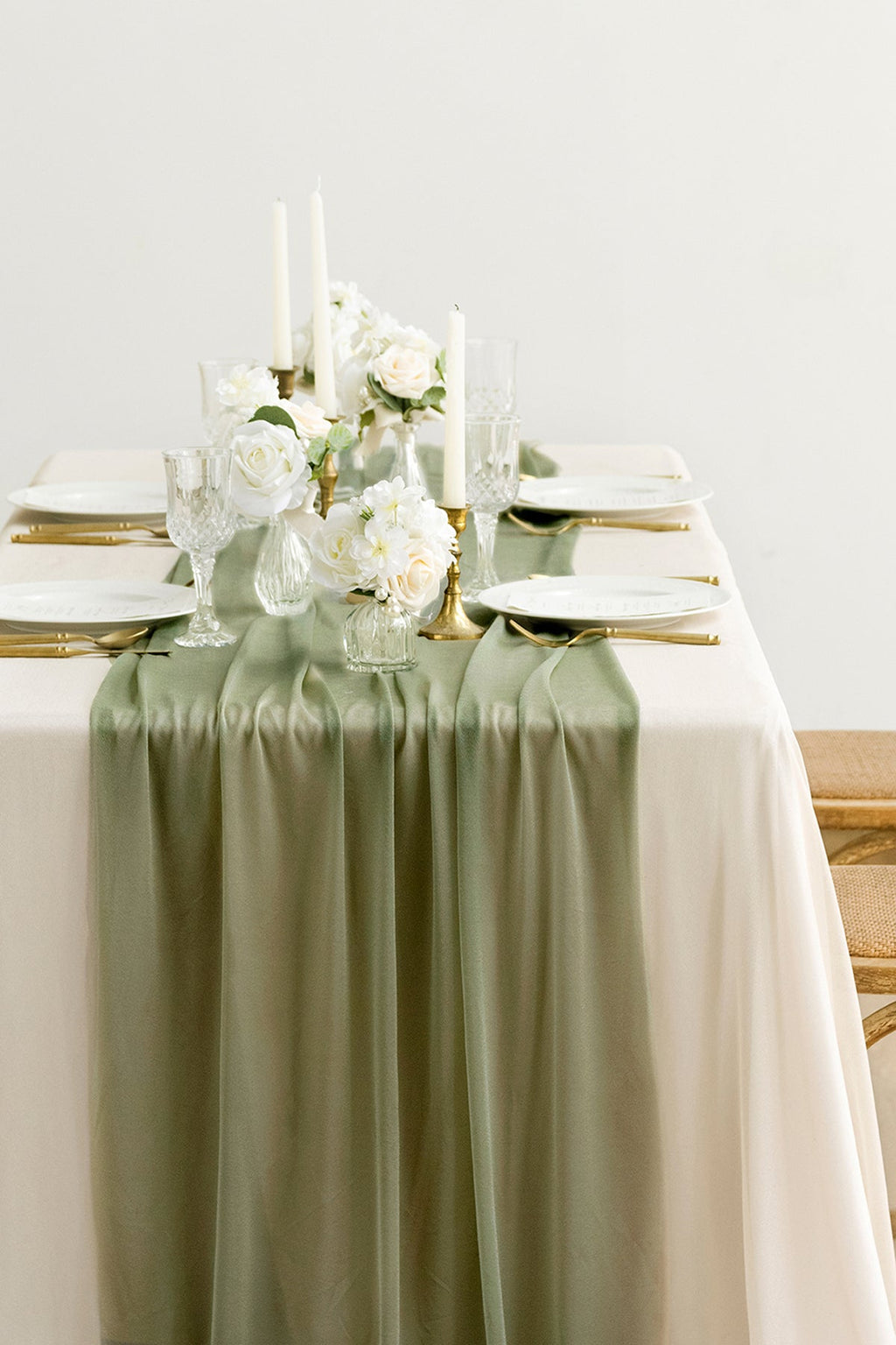 Table linens in Campsite Green (29"w x 10ft)