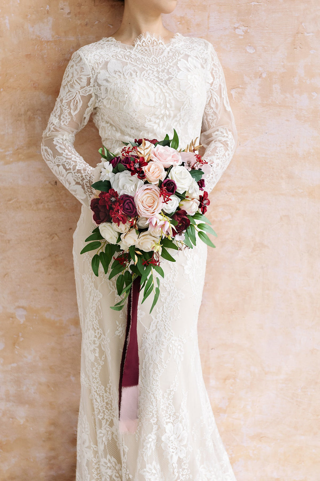 Small Cascade Bridal Bouquet in Romantic Marsala丨Clearance