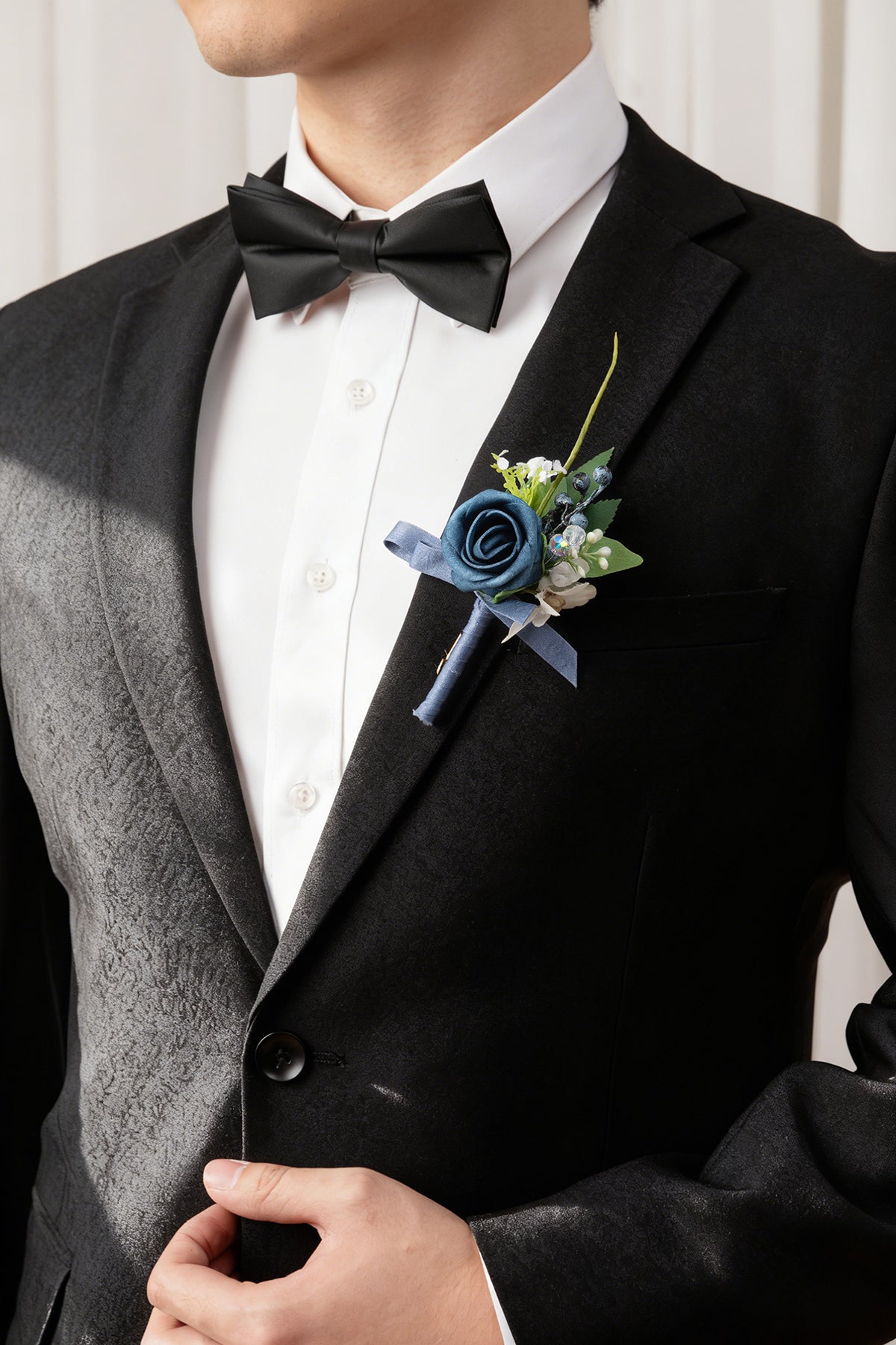 Boutonnieres in Romantic Dusty Blue (Set of 6)