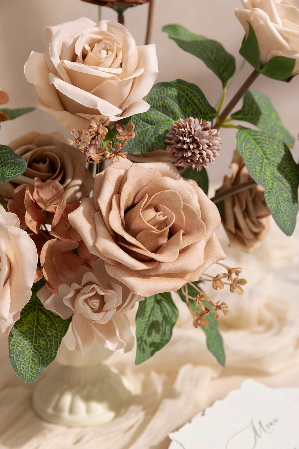 DIY Flower Box - Earth Brown & Sand Beige Roses（25pcs）